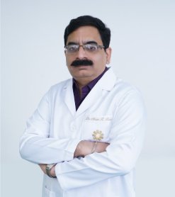 Dr. Ashish  Kalra